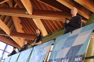 Compétition: Résultats de la saison 2022-2023 des IndoorSeries, Savigny (Suisse).